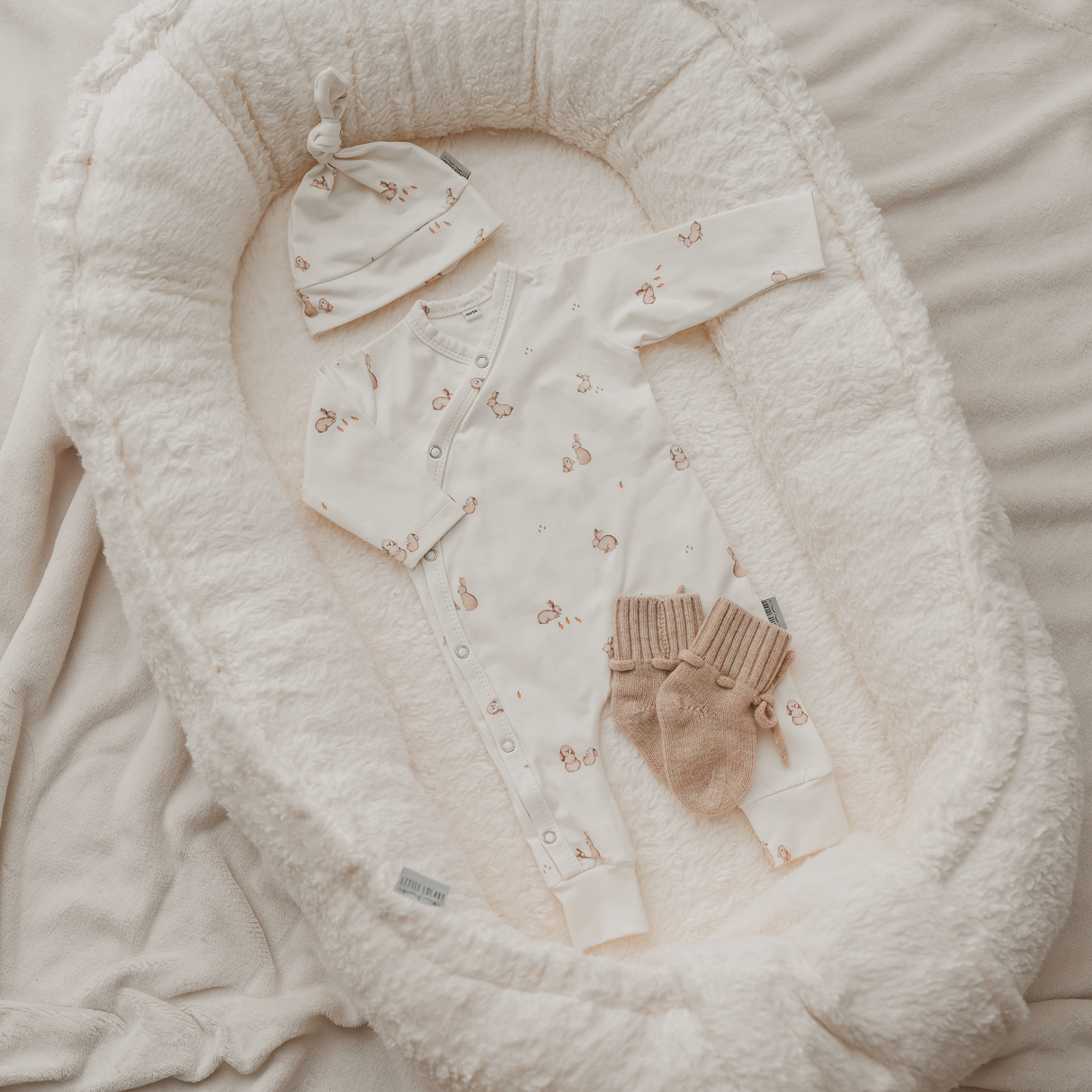 Knoopmuts - Little Rabbits