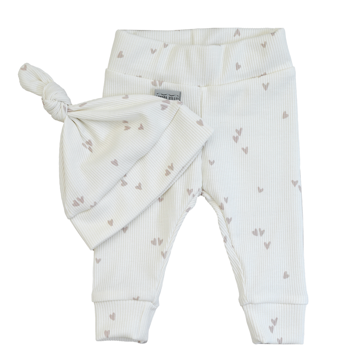 Newborn Muts + Broek - Little Hearts Beige