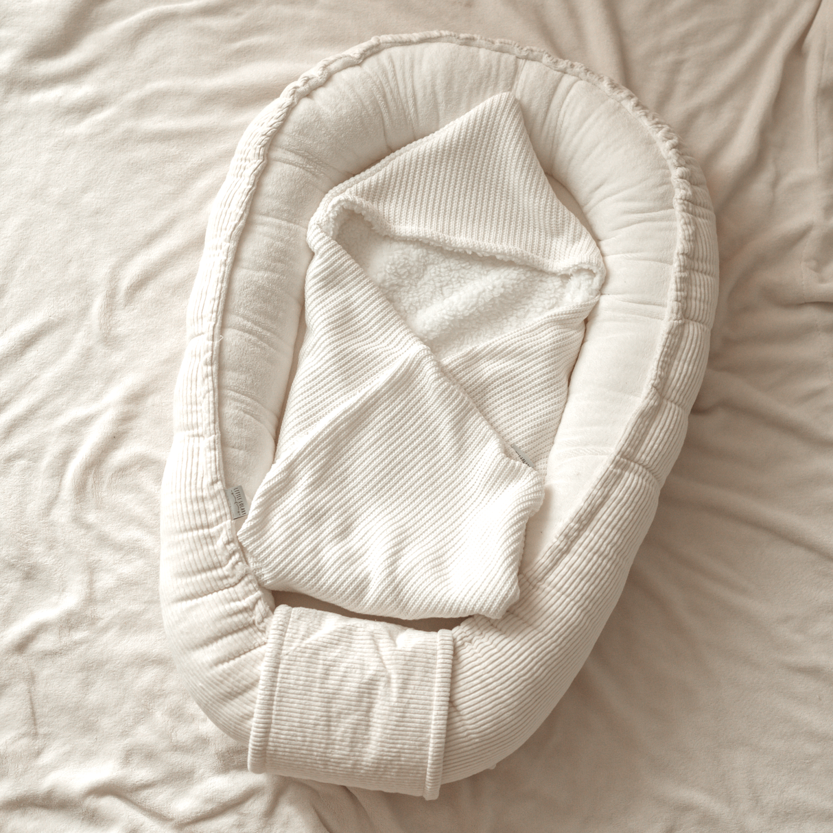 Babynestje - Rib Ecru